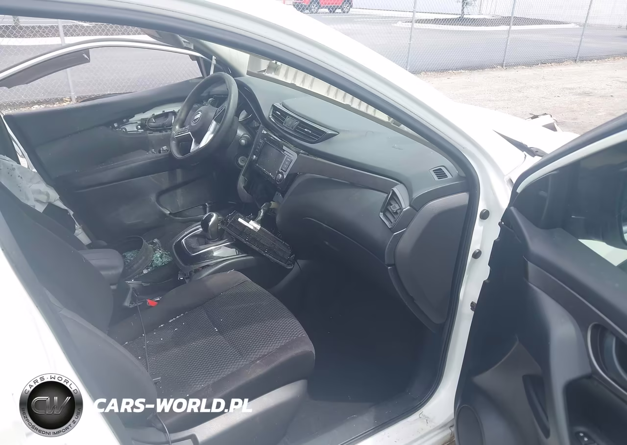 2019 Nissan Rogue Sport S VIN:JN1BJ1CP8KW230571 - 5
