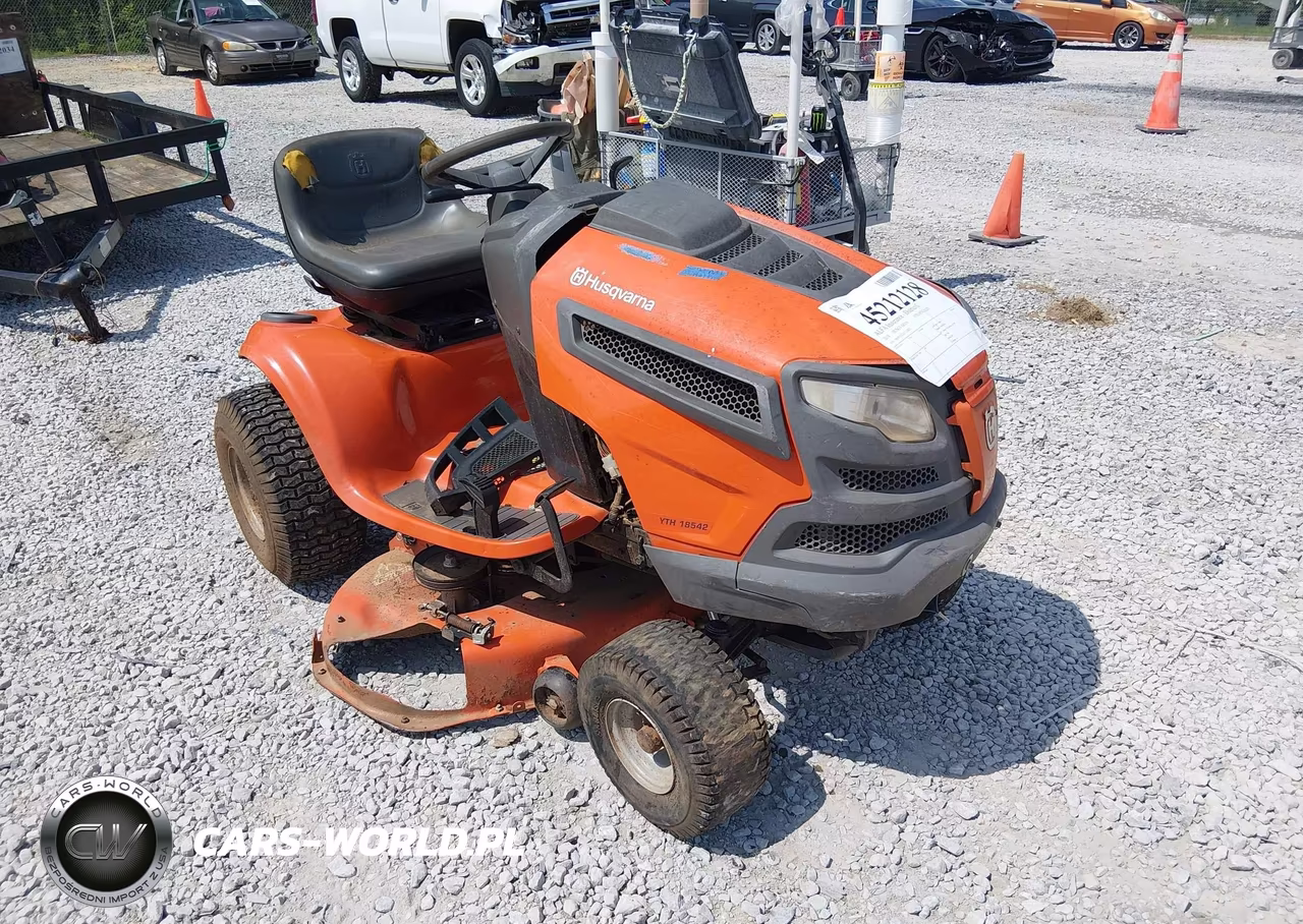 2018 Husgvarna Yth18542 Riding Lawnmower – zdjęcie 1 z 10