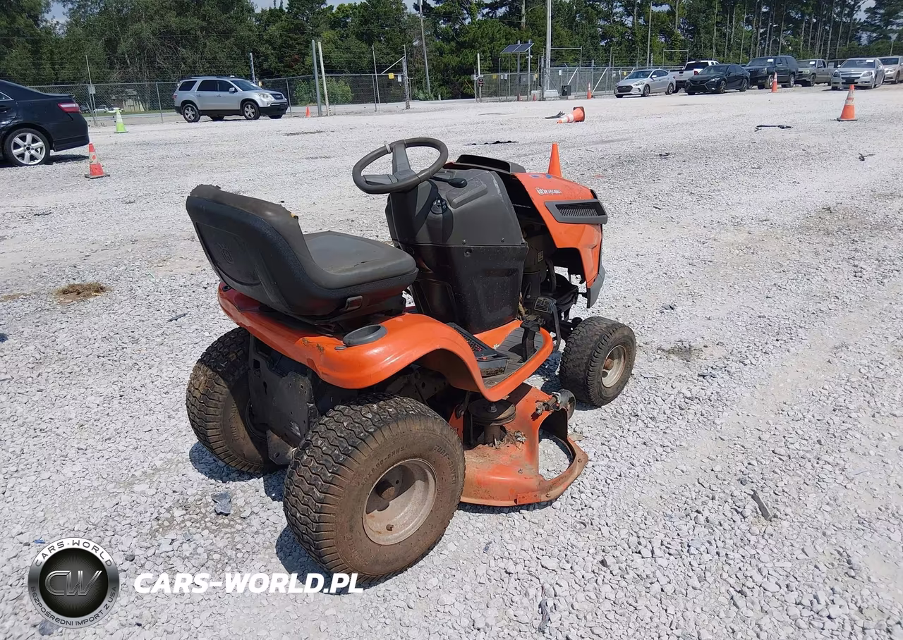 2018 Husgvarna Yth18542 Riding Lawnmower VIN:102620A123832 - 4