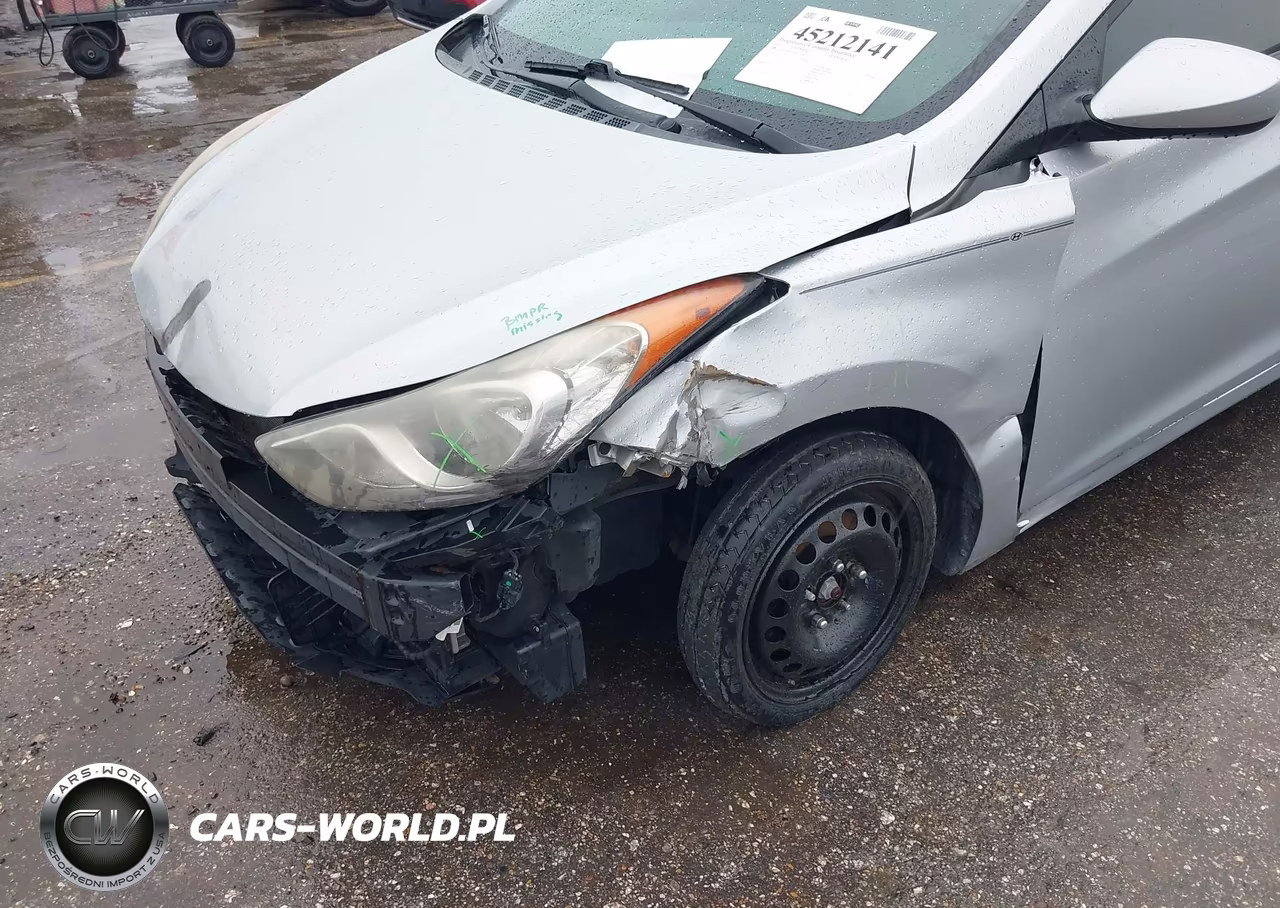 2013 Hyundai Elantra Gls VIN:5NPDH4AE3DH372243 - 6