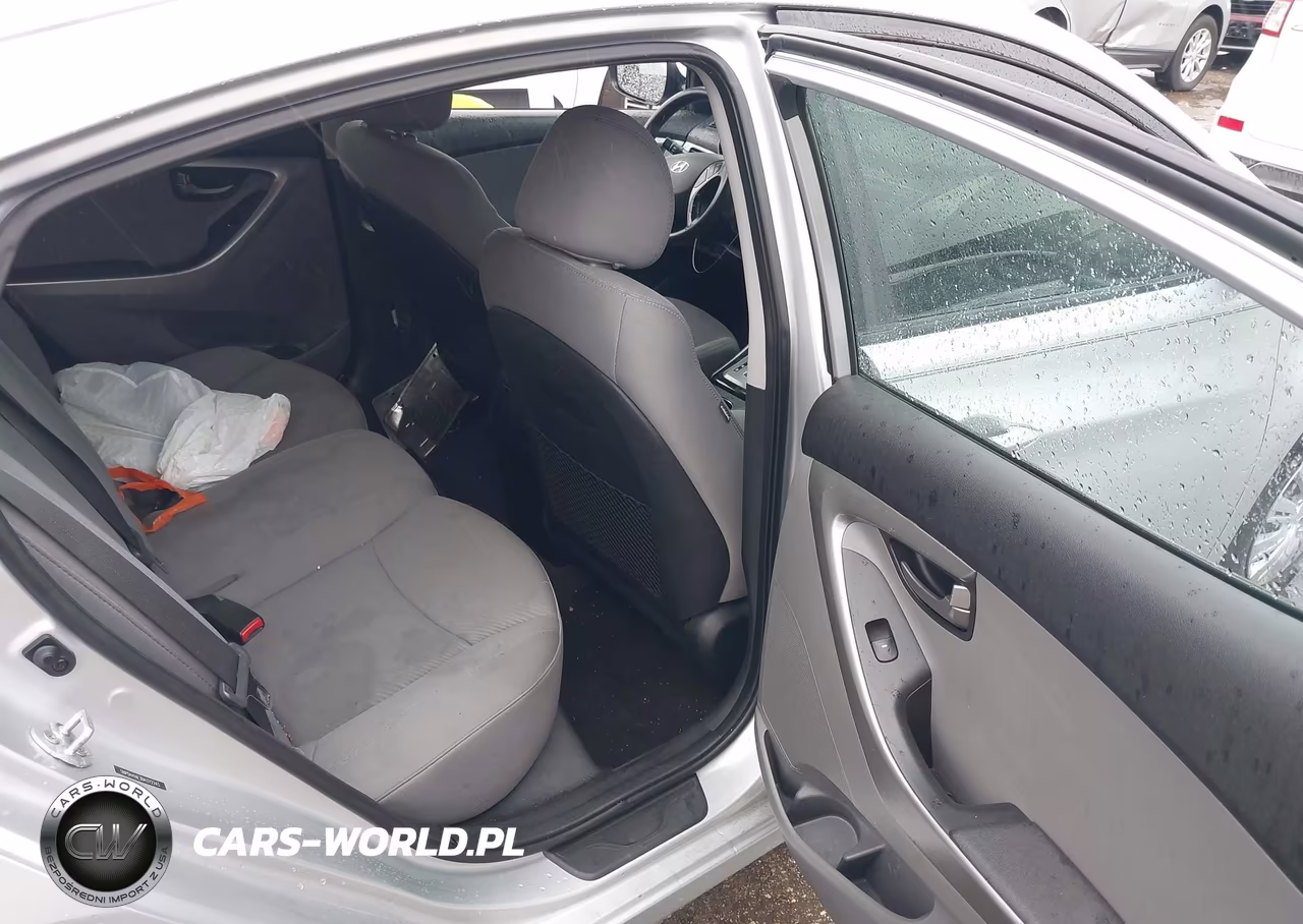 2013 Hyundai Elantra Gls VIN:5NPDH4AE3DH372243 - 8