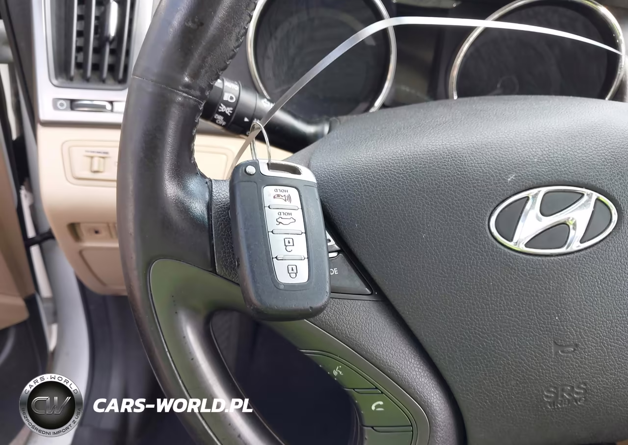 2014 Hyundai Sonata Hybrid Limited VIN:KMHEC4A4XEA106345 - 11