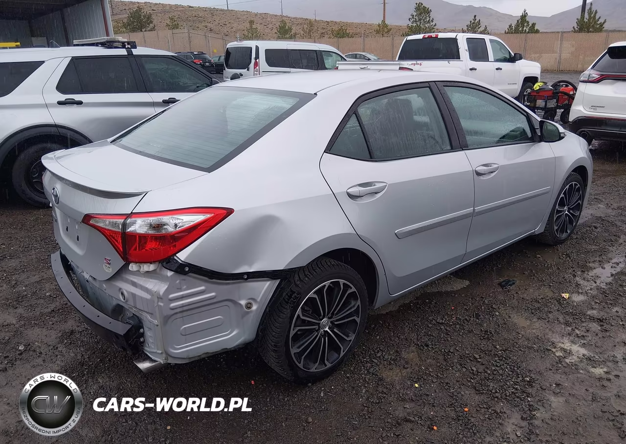 2016 Toyota Corolla S Plus VIN:2T1BURHE1GC547036 - 4