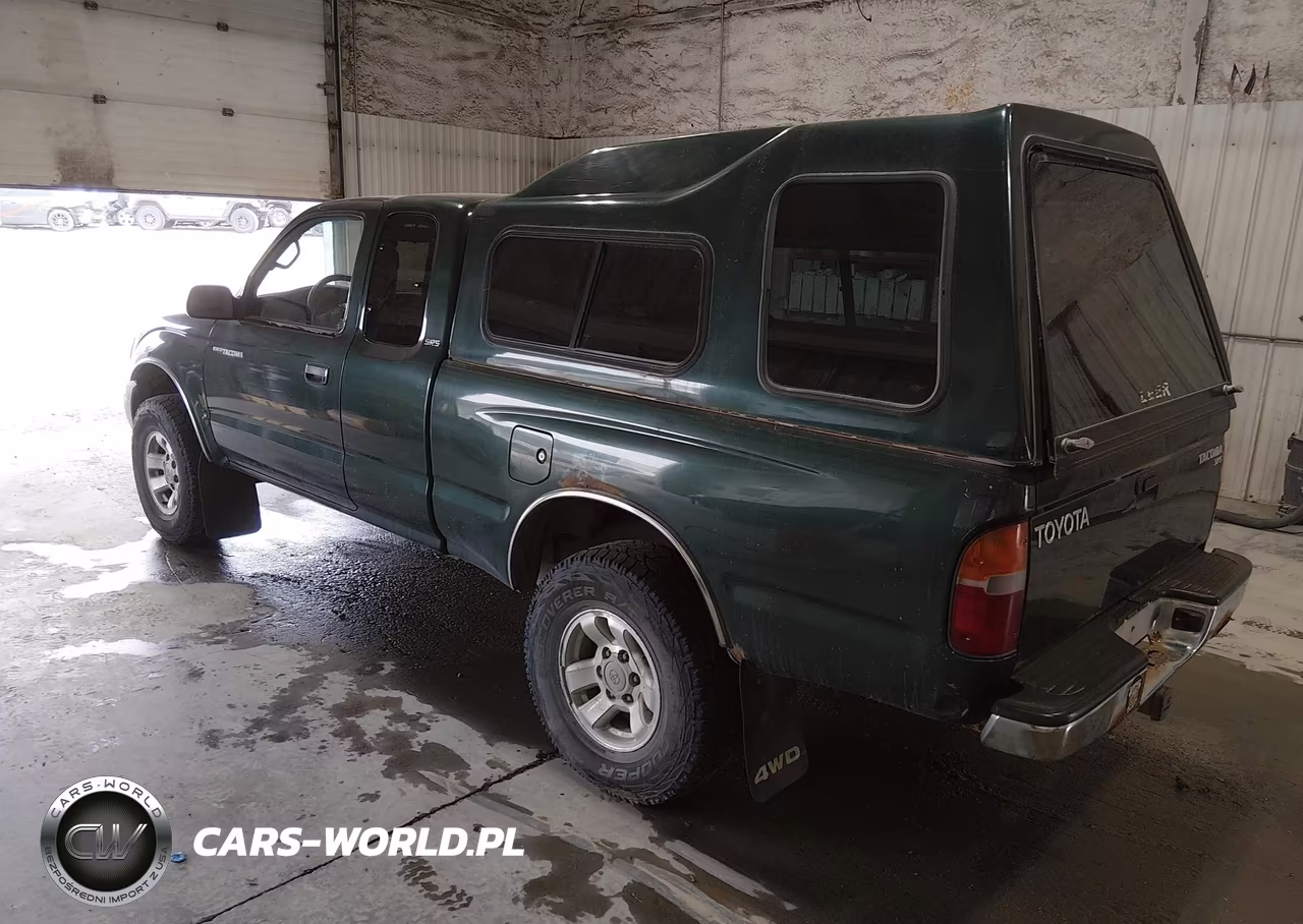 2000 Toyota Tacoma VIN:4TAWM72N3YZ664800 - 3