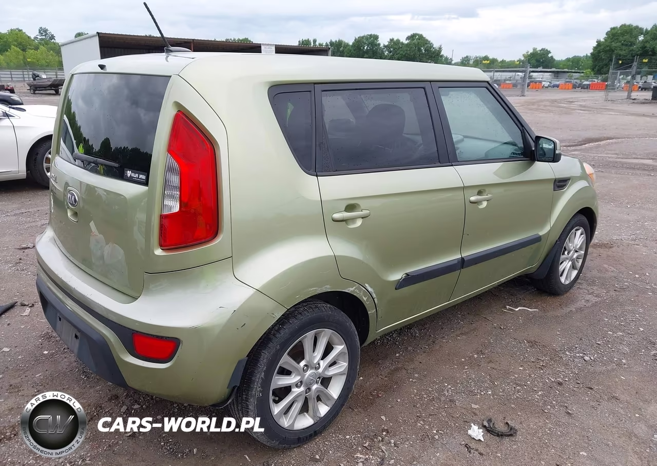 2013 Kia Soul + VIN:KNDJT2A62D7540120 - 4