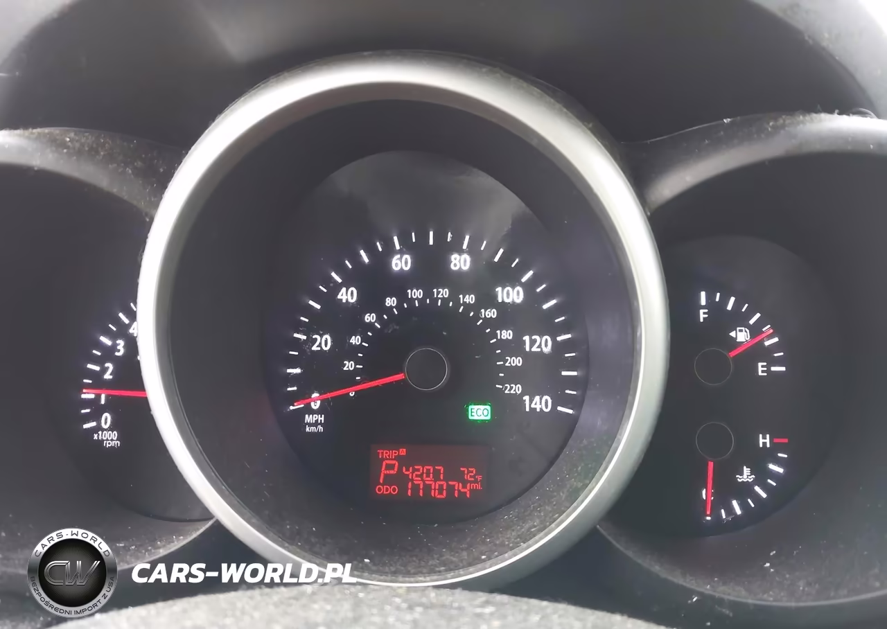 2013 Kia Soul + VIN:KNDJT2A62D7540120 - 7