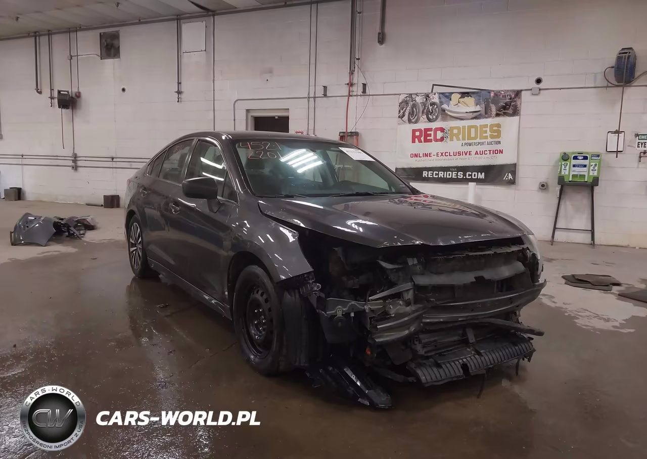 2018 Subaru Legacy 2.5I – zdjęcie 1 z 17