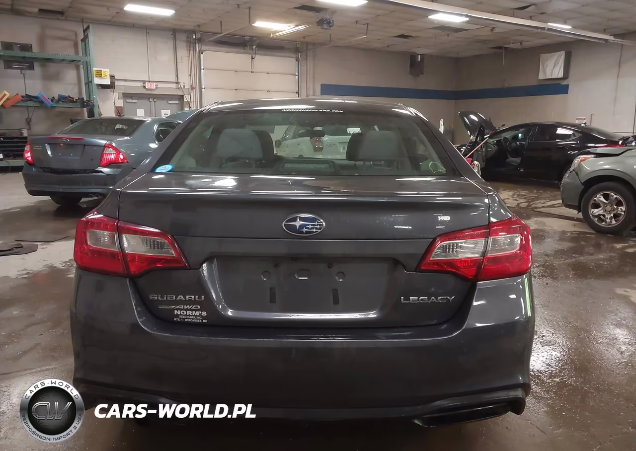 2018 Subaru Legacy 2.5I VIN:4S3BNAB63J3019918 - 17