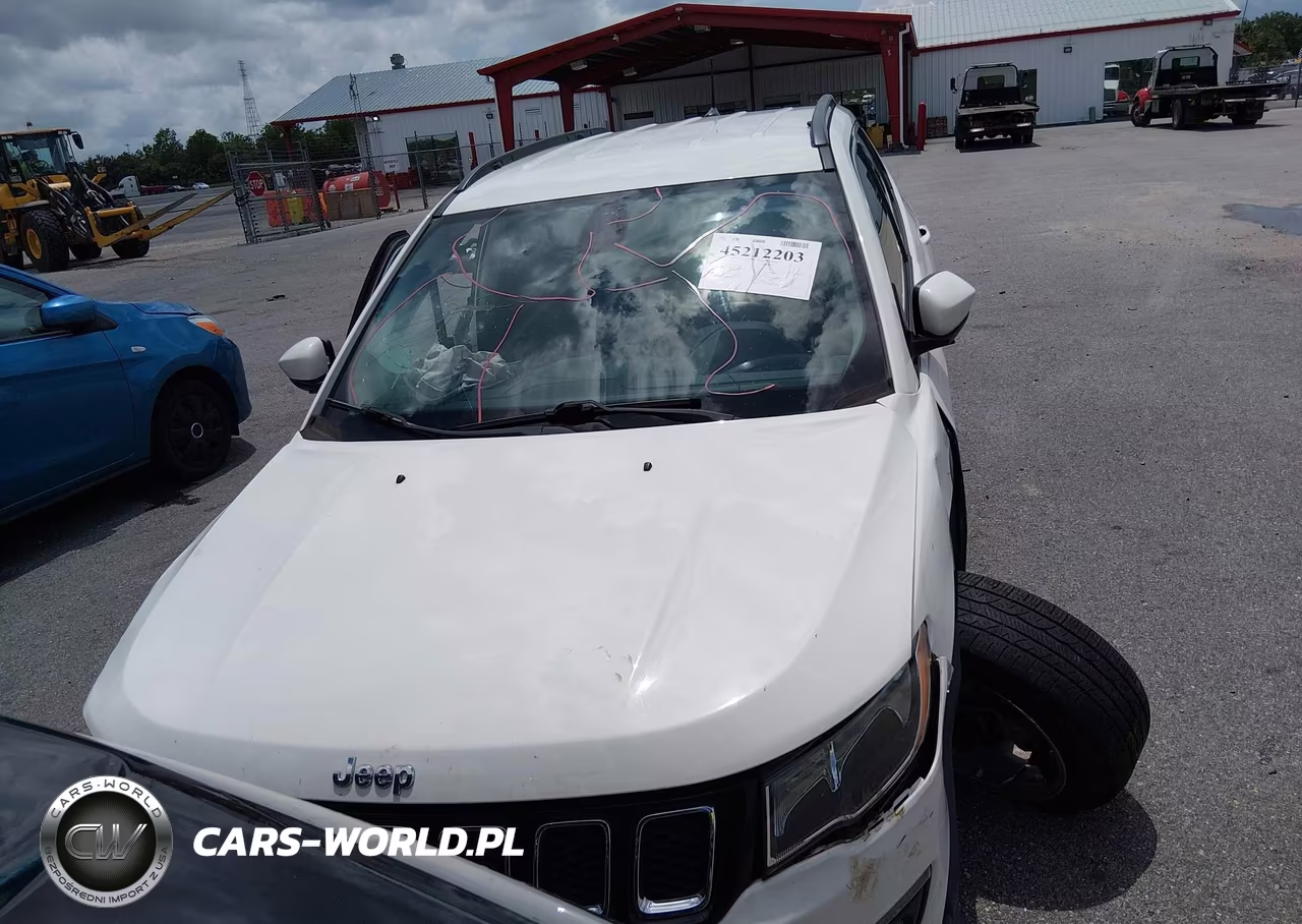 2019 Jeep Compass Latitude 4X4 VIN:3C4NJDBB9KT629884 - 13