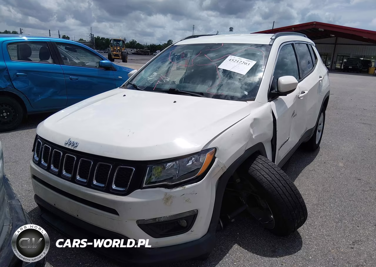 2019 Jeep Compass Latitude 4X4 VIN:3C4NJDBB9KT629884 - 2