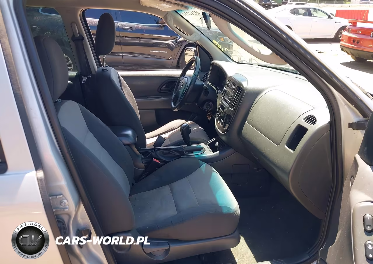 2006 Ford Escape Xls-Xls Manual VIN:1FMYU92Z26KD03118 - 5