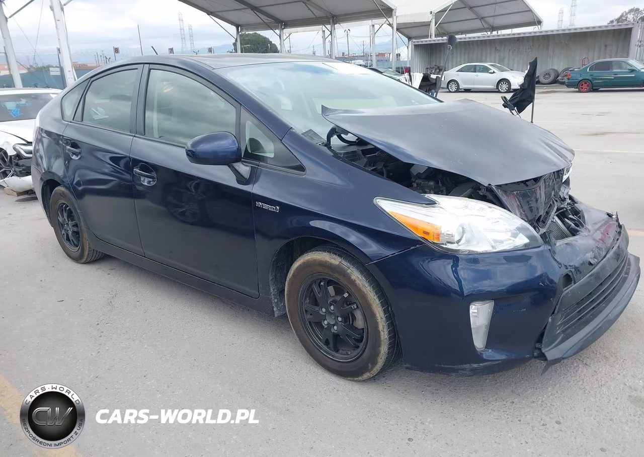 2015 Toyota Prius Two – zdjęcie 1 z 19