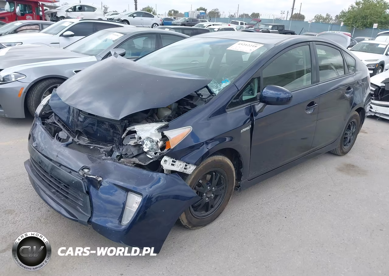2015 Toyota Prius Two VIN:JTDKN3DU3F2003111 - 2