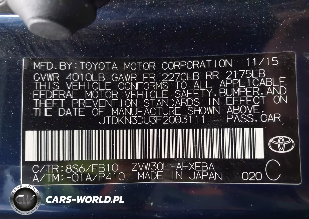 2015 Toyota Prius Two VIN:JTDKN3DU3F2003111 - 9
