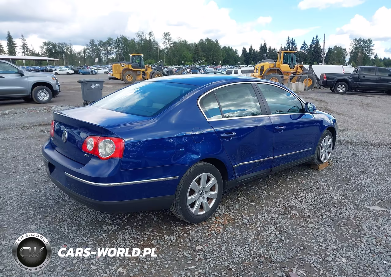 2008 Volkswagen Passat Turbo VIN:WVWJK73CX8P089981 - 4