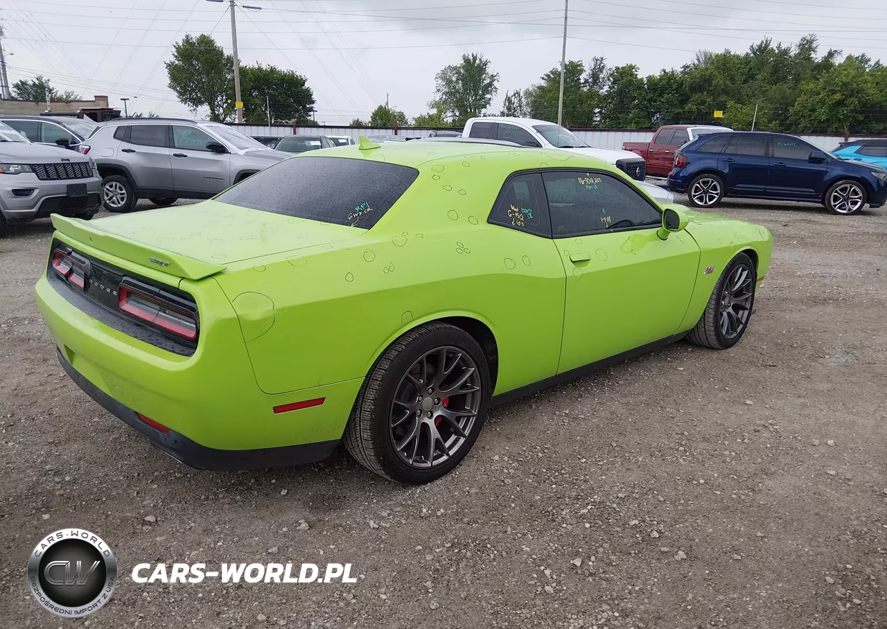 2015 Dodge Challenger Srt 392 VIN:2C3CDZDJ8FH815743 - 4