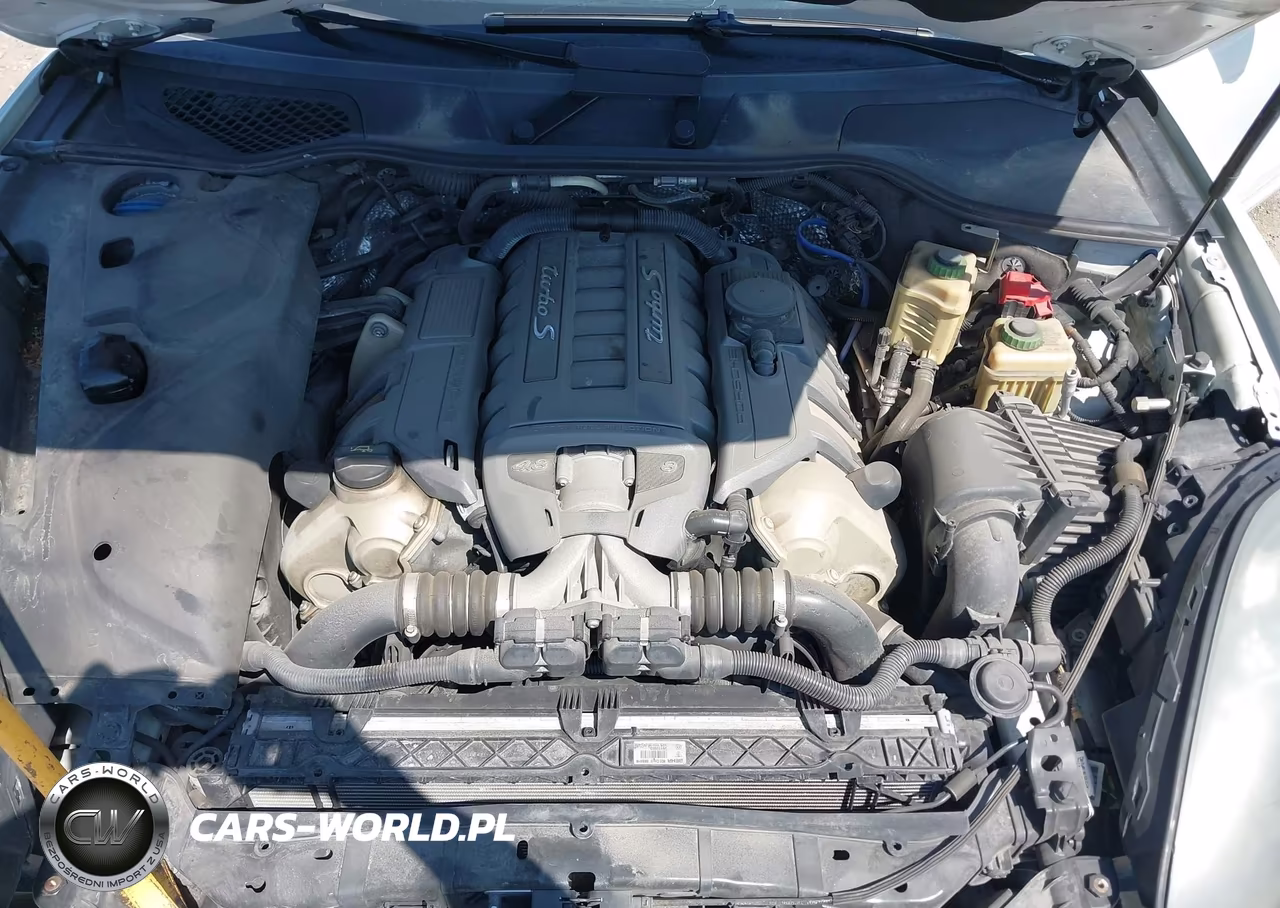 2016 Porsche Cayenne Turbo S VIN:WP1AC2A24GLA86864 - 10