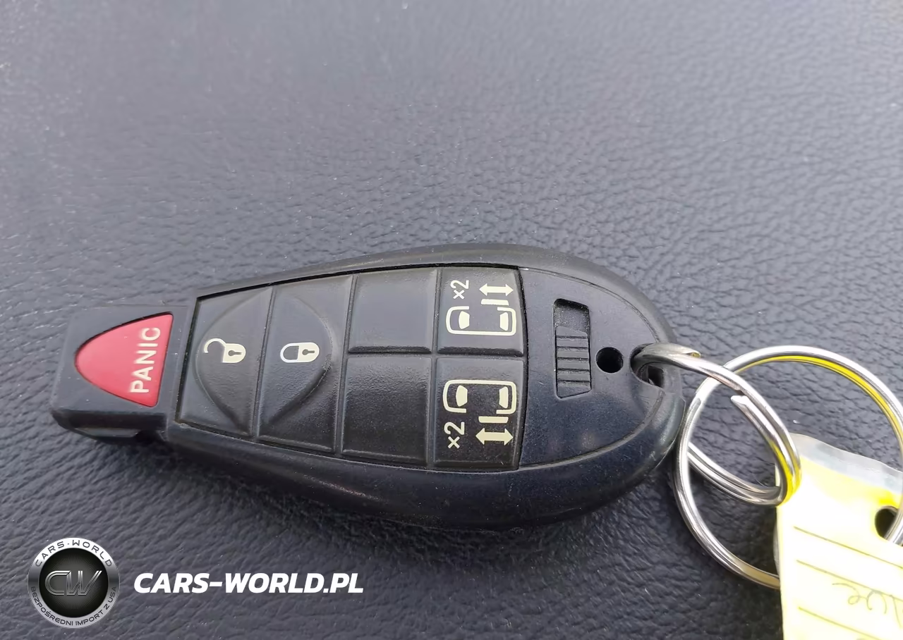 2011 Dodge Grand Caravan Crew VIN:2D4RN5DG0BR683049 - 11