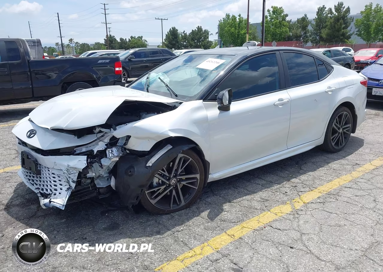 2025 Toyota Camry Xse VIN:4T1DBADK3SU020229 - 2