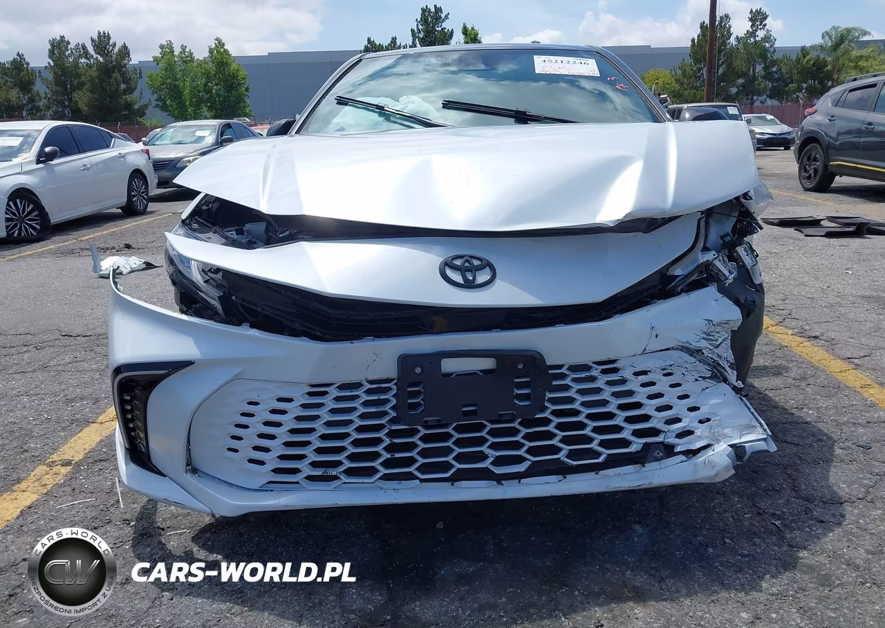 2025 Toyota Camry Xse VIN:4T1DBADK3SU020229 - 6