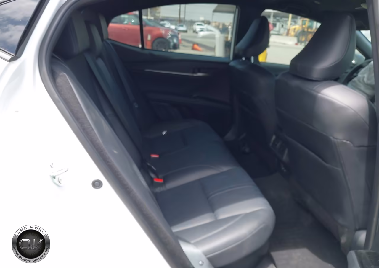 2025 Toyota Camry Xse VIN:4T1DBADK3SU020229 - 8