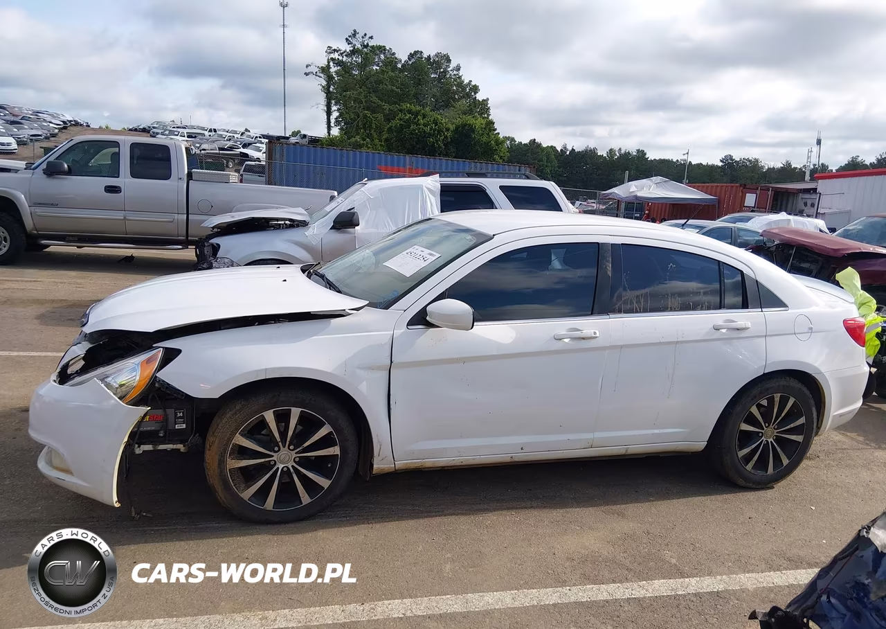 2014 Chrysler 200 Touring VIN:1C3CCBBG6EN192257 - 15