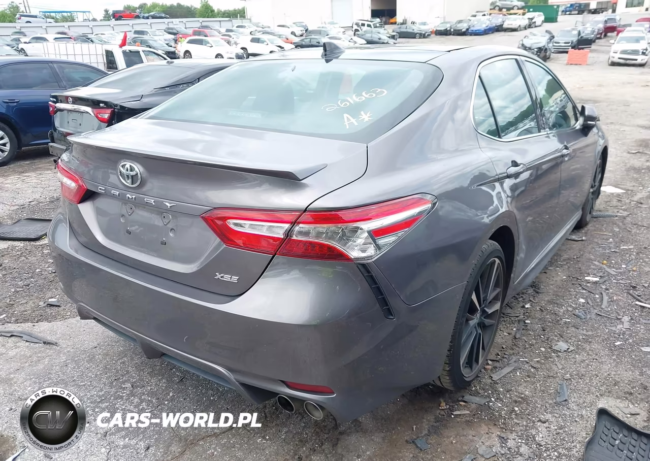 2020 Toyota Camry Xse VIN:4T1K61AK5LU393323 - 4