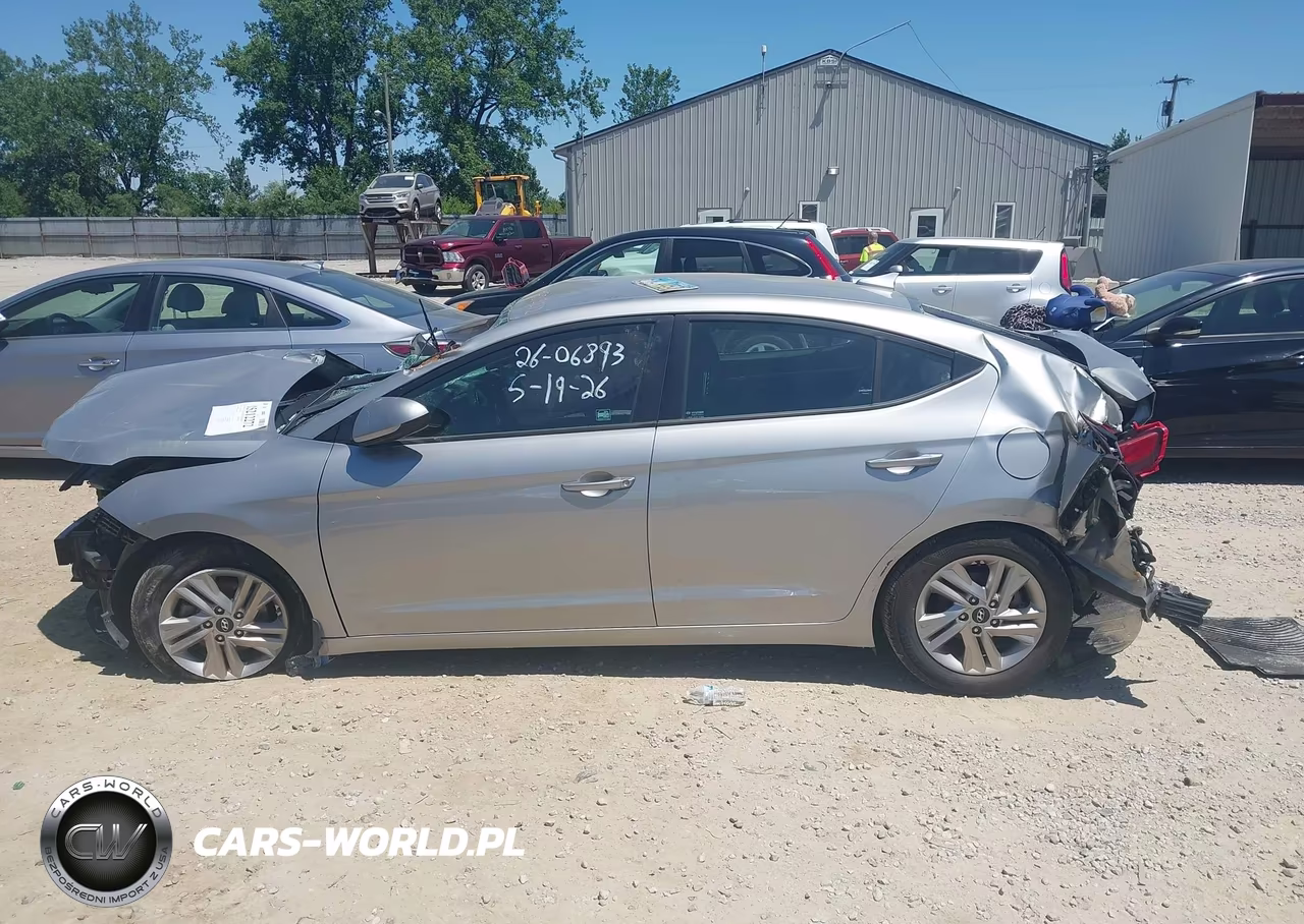2020 Hyundai Elantra Sel VIN:5NPD84LF4LH565554 - 15