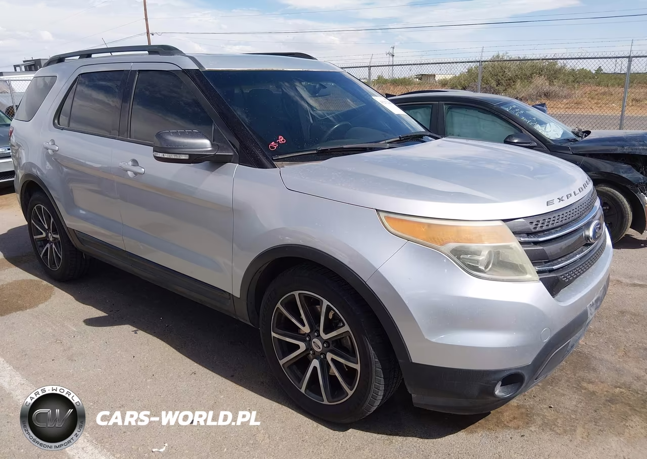 2015 Ford Explorer Xlt – zdjęcie 1 z 17