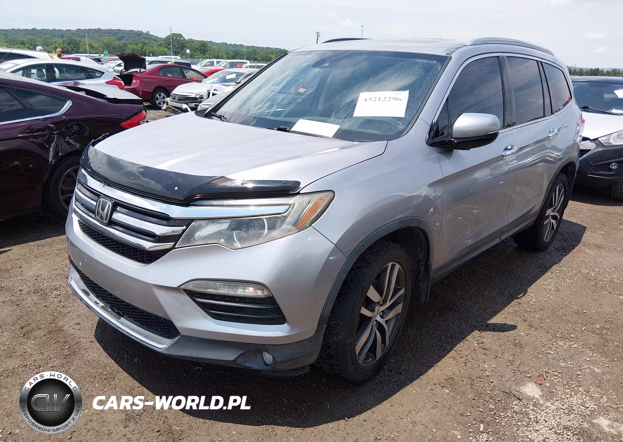2016 Honda Pilot Touring VIN:5FNYF6H91GB123938 - 2