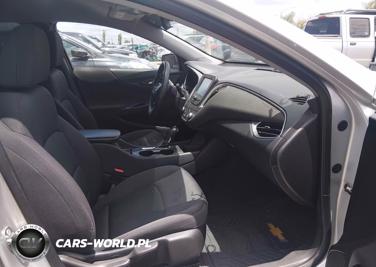 2017 Chevrolet Malibu Ls VIN:1G1ZB5ST4HF250140 - 5