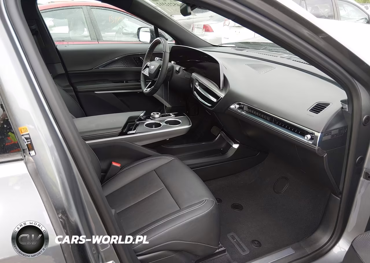 2023 Cadillac Lyriq Awd Luxury VIN:1GYKPPRL8PZ003139 - 5
