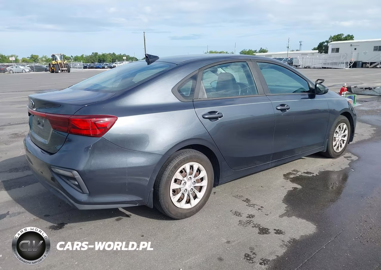 2020 Kia Forte Fe VIN:3KPF24AD5LE175157 - 4