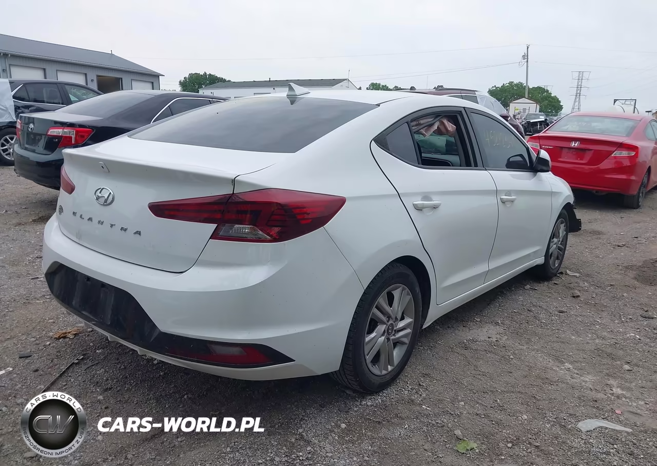 2020 Hyundai Elantra Sel VIN:5NPD84LF1LH538103 - 4