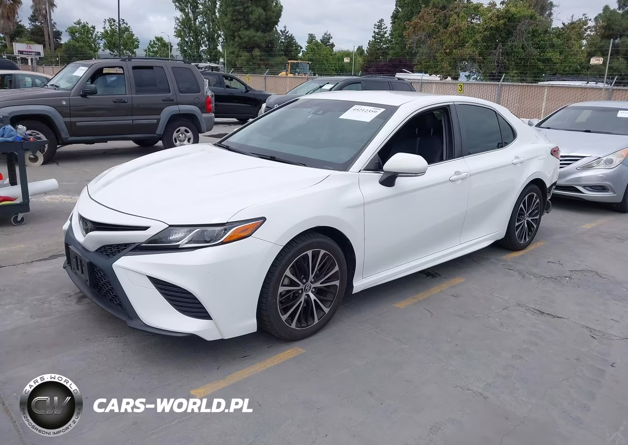 2018 Toyota Camry Se VIN:JTNB11HK3J3003598 - 2