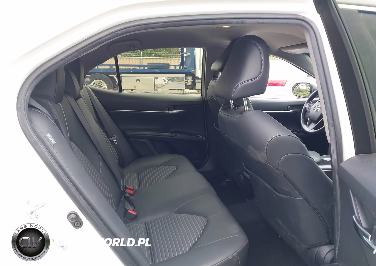 2018 Toyota Camry Se VIN:JTNB11HK3J3003598 - 8