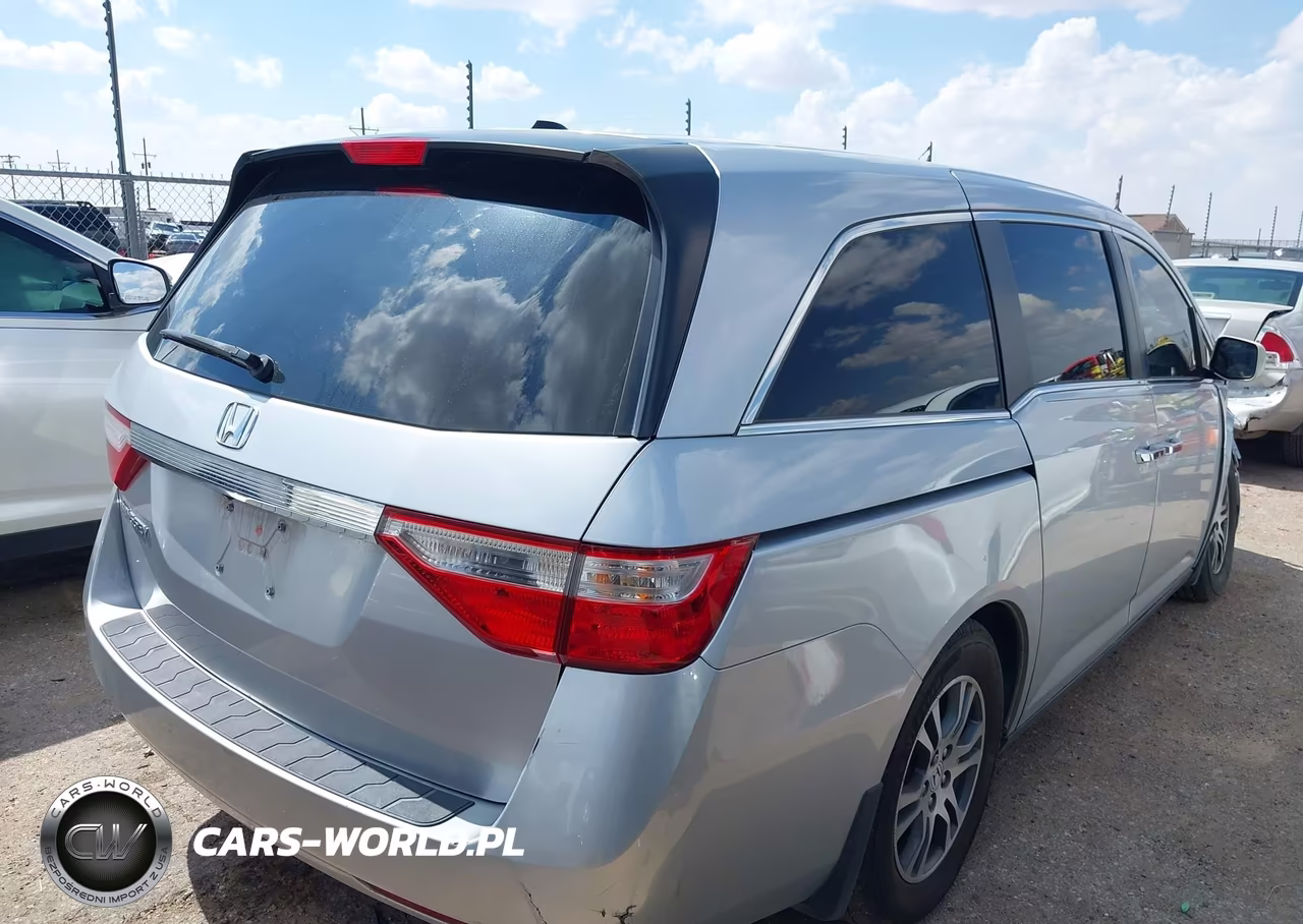 2013 Honda Odyssey Ex-L VIN:5FNRL5H62DB078274 - 4