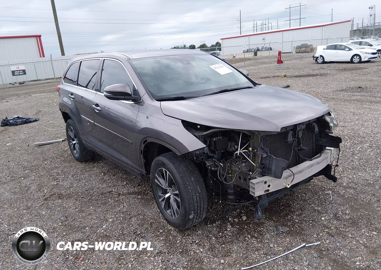 2017 Toyota Highlander Le Plus