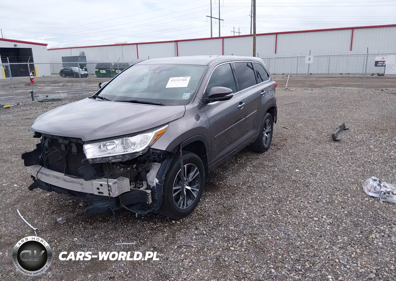 2017 Toyota Highlander Le Plus VIN:5TDZZRFH2HS197910 - 2