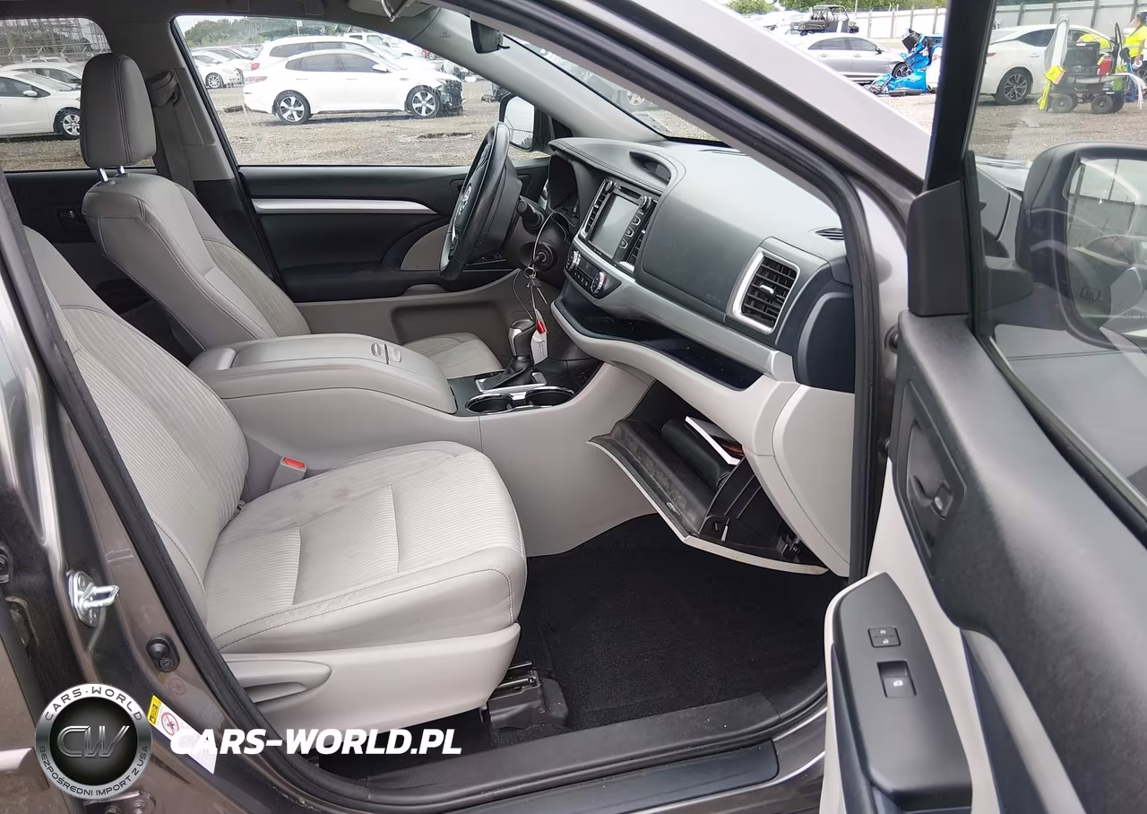 2017 Toyota Highlander Le Plus VIN:5TDZZRFH2HS197910 - 5