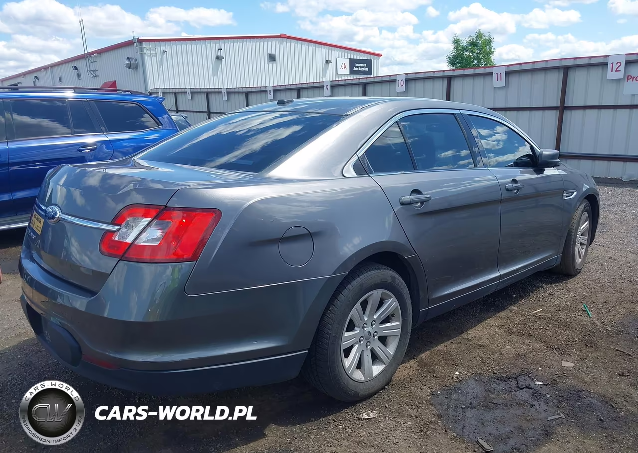 2012 Ford Taurus Se VIN:1FAHP2DW5CG125554 - 4
