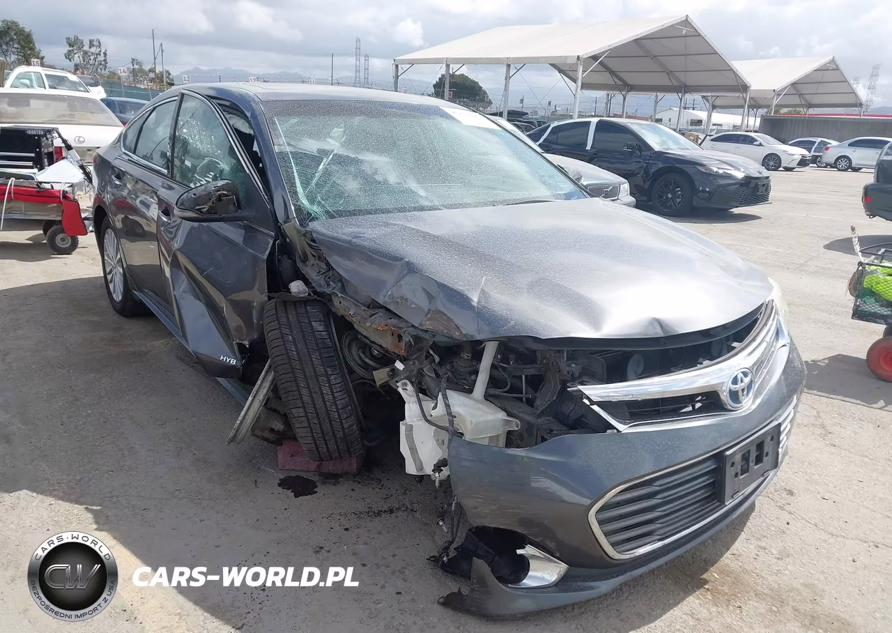 2013 Toyota Avalon Hybrid Xle Touring – zdjęcie 1 z 17