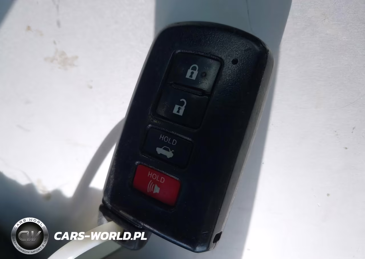 2013 Toyota Avalon Hybrid Xle Touring VIN:4T1BD1EB8DU017703 - 11
