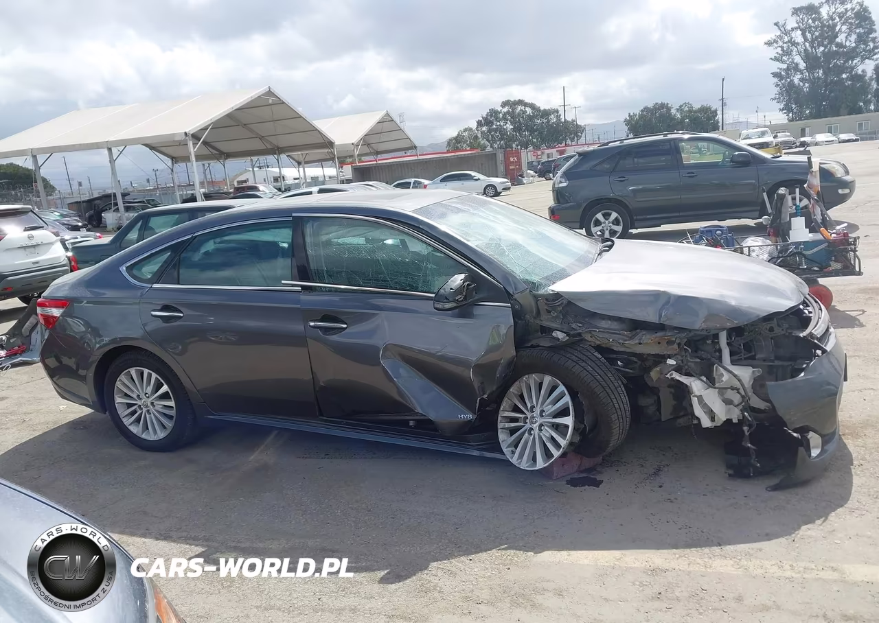 2013 Toyota Avalon Hybrid Xle Touring VIN:4T1BD1EB8DU017703 - 14