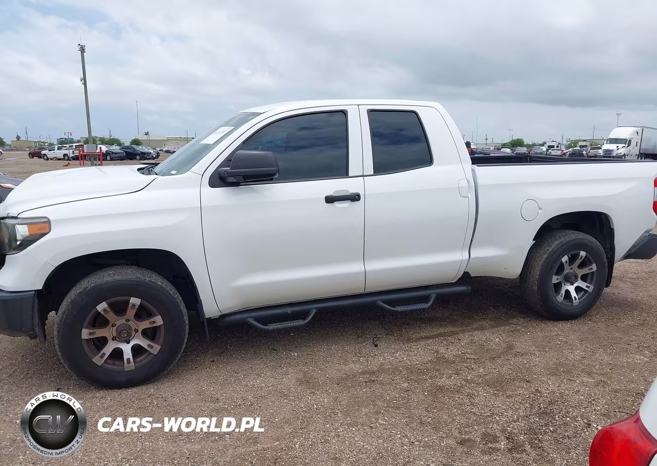 2017 Toyota Tundra Sr 4.6L V8 VIN:5TFRM5F16HX117013 - 15