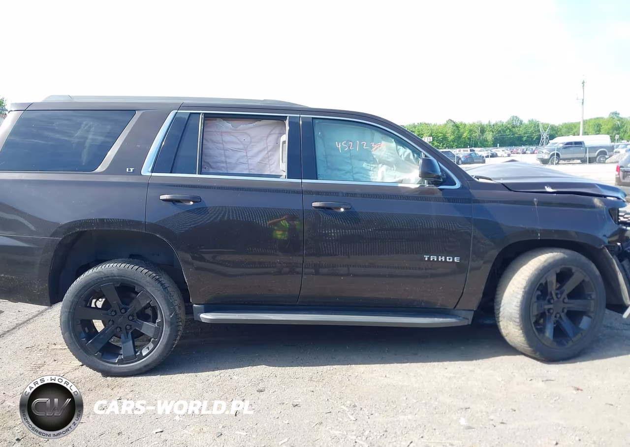 2018 Chevrolet Tahoe Lt VIN:1GNSCBKC7JR133748 - 13