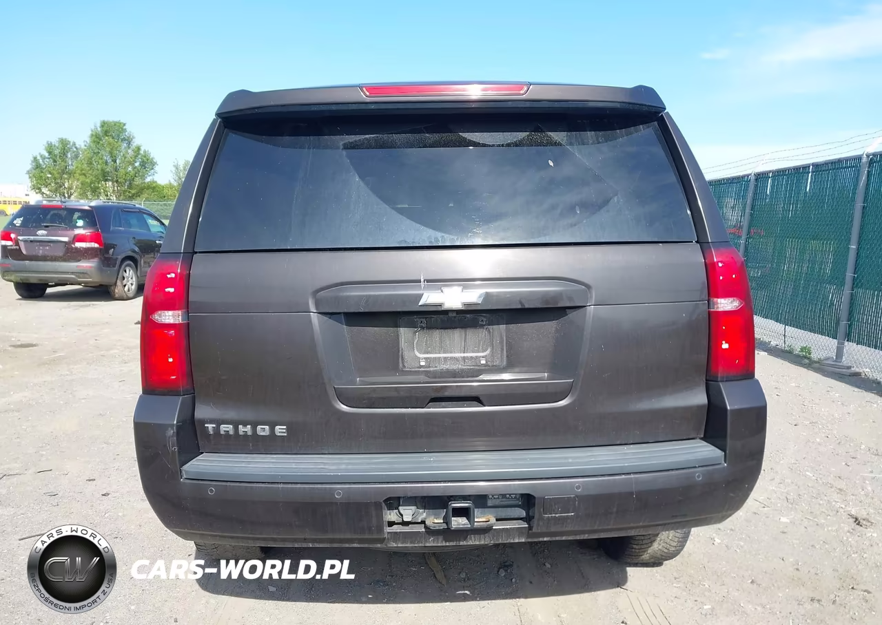 2018 Chevrolet Tahoe Lt VIN:1GNSCBKC7JR133748 - 16