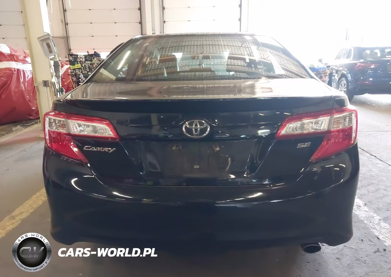 2014 Toyota Camry Se VIN:4T1BF1FK0EU787095 - 15