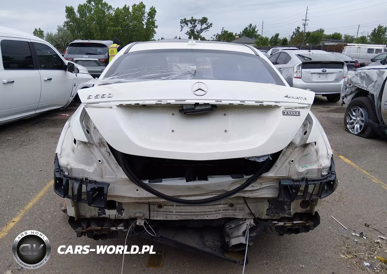 2015 Mercedes-Benz S 550 4Matic VIN:WDDUG8FB0FA157881 - 17