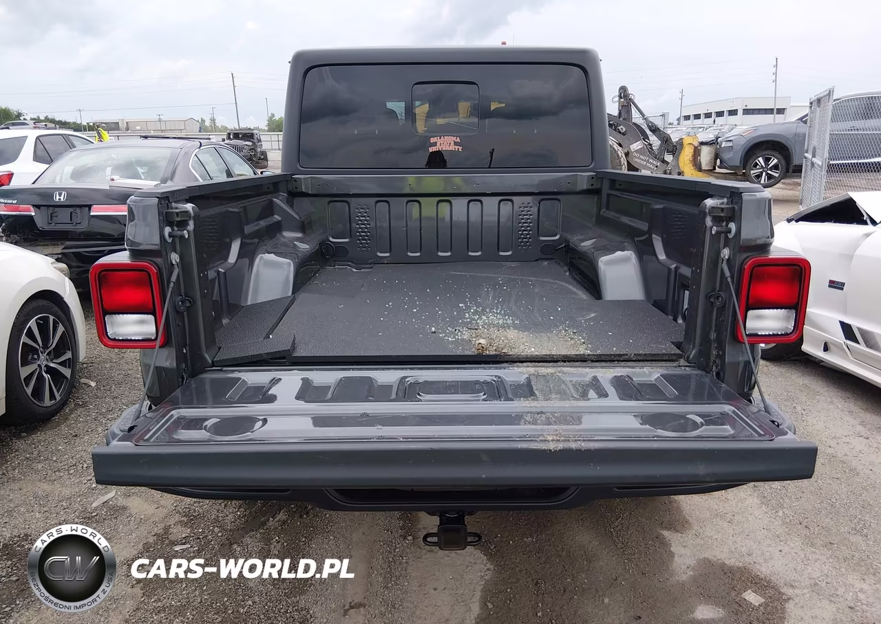 2024 Jeep Gladiator Sport S VIN:1C6HJTAG2RL101475 - 17